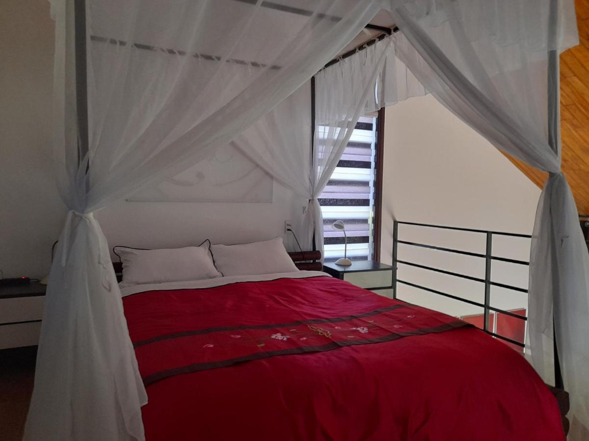 Tam Tinh Vien Homestay Хюе Екстер'єр фото
