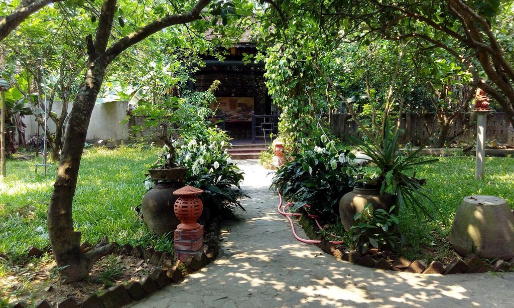 Tam Tinh Vien Homestay Хюе Екстер'єр фото