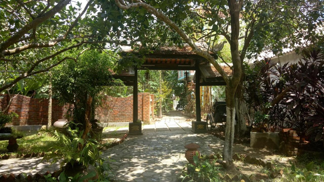 Tam Tinh Vien Homestay Хюе Екстер'єр фото